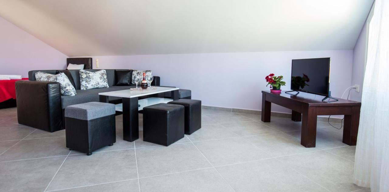 Dorothea Suite Potos Exterior foto